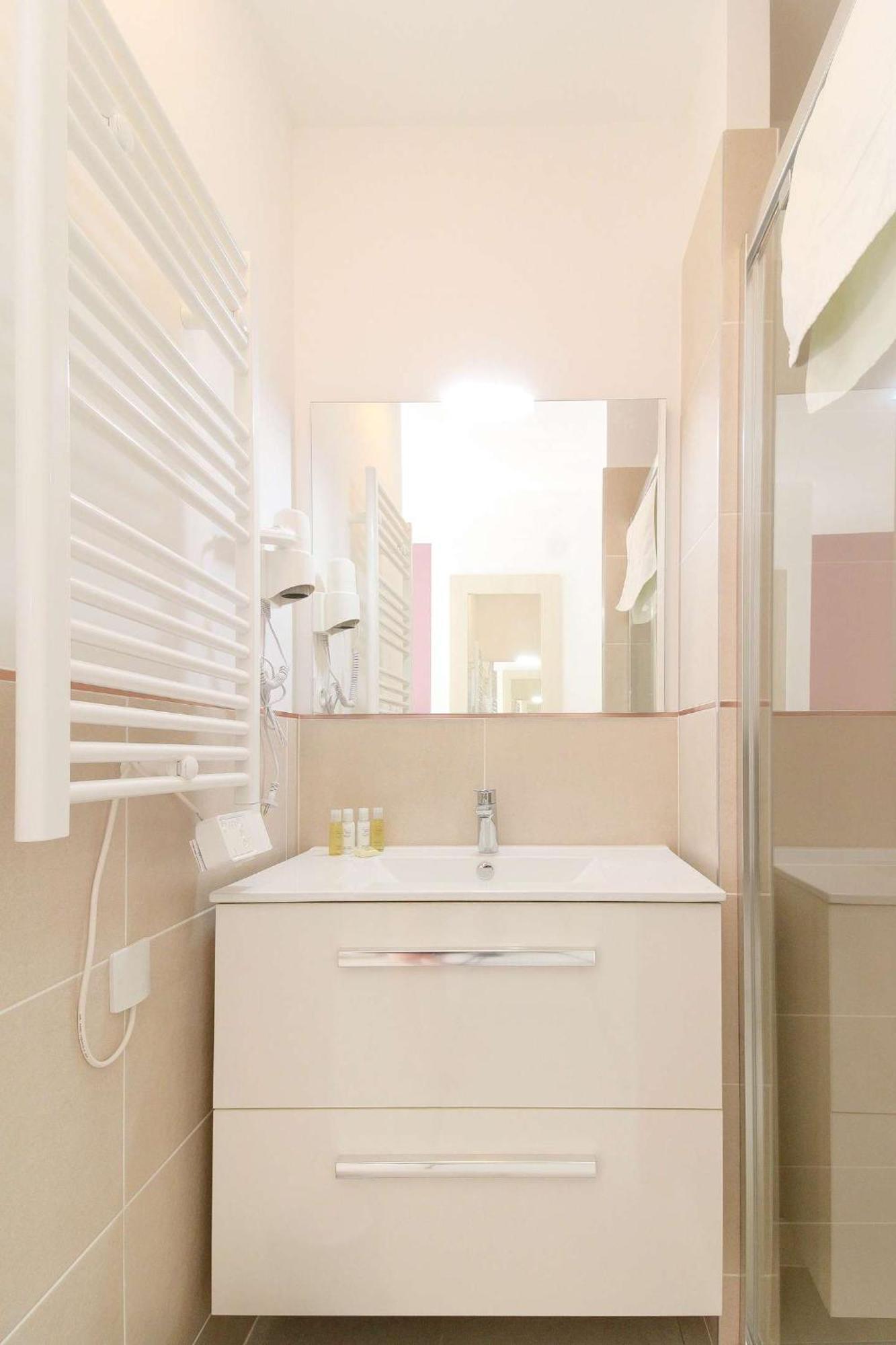 Select'So Home - Residence Le Poseidon - Mazet En Duplex - Prestations De Qualite & Services Hoteliers - Pos-G บอร์มส์-เลส์-มิโมซาส์ ภายนอก รูปภาพ